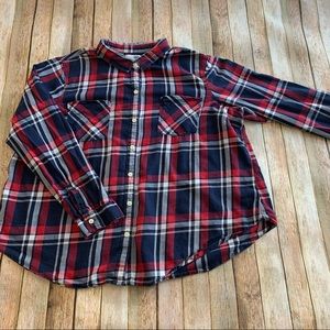 Old Navy Women’s plaid button down flannel shirt